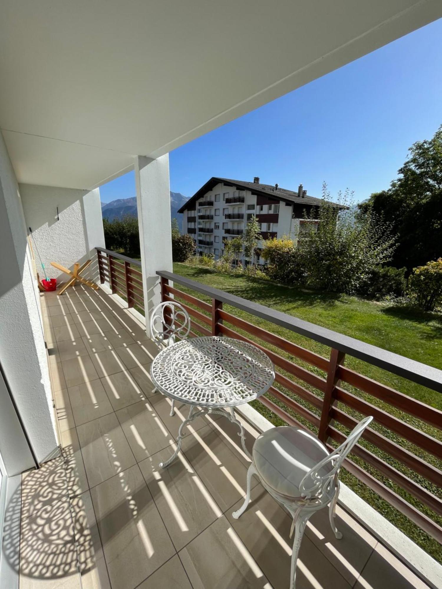 קראנס-מונטנה Luxury Apartment מראה חיצוני תמונה